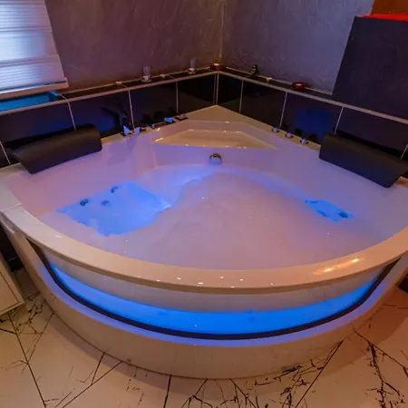 Blue House Apartment