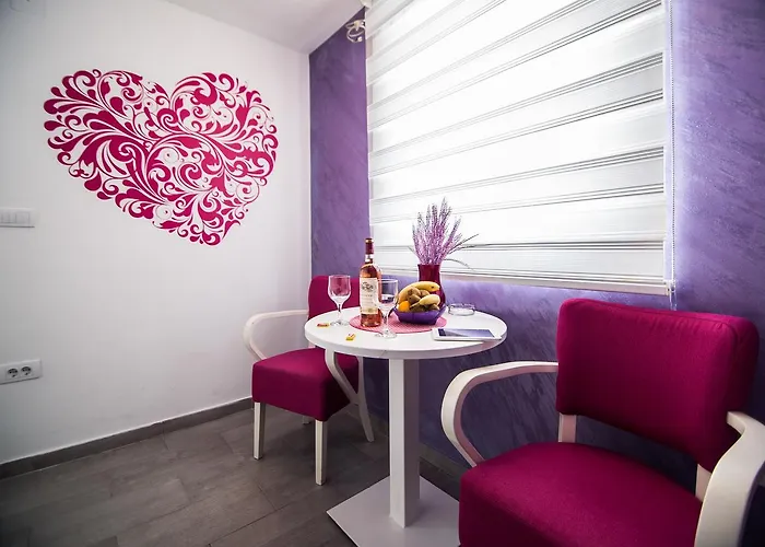 아파트 Blue House *