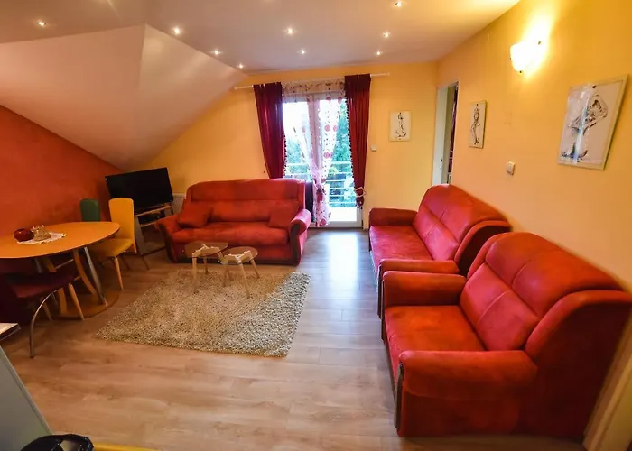 아파트 Blue House *